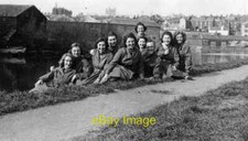 Listing image for Photo 6x4 The staff of the CIA Willeys munitions factory, Exeter c.1943 P c1943
